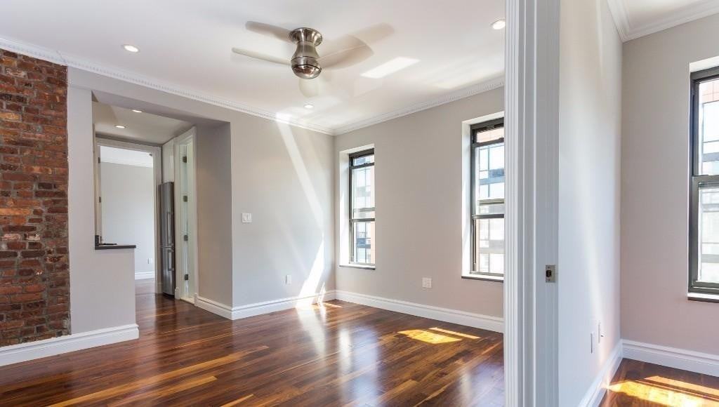 1590 Lexington Ave #12 - Photo 2 of 6