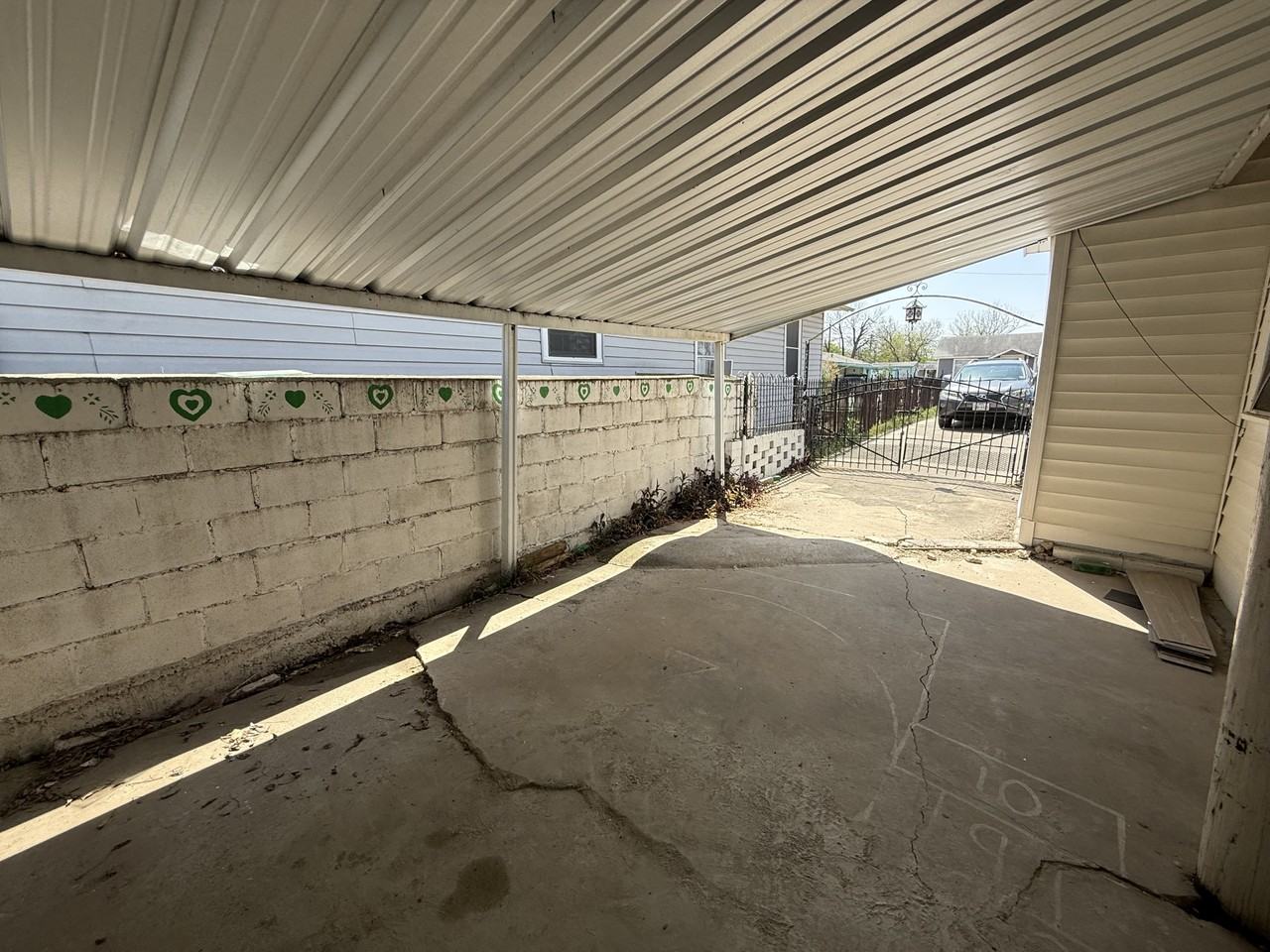 2419 Morales St #A - Photo 6 of 13