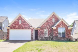1384 Carlton Ridge Dr - Photo 1 of 1