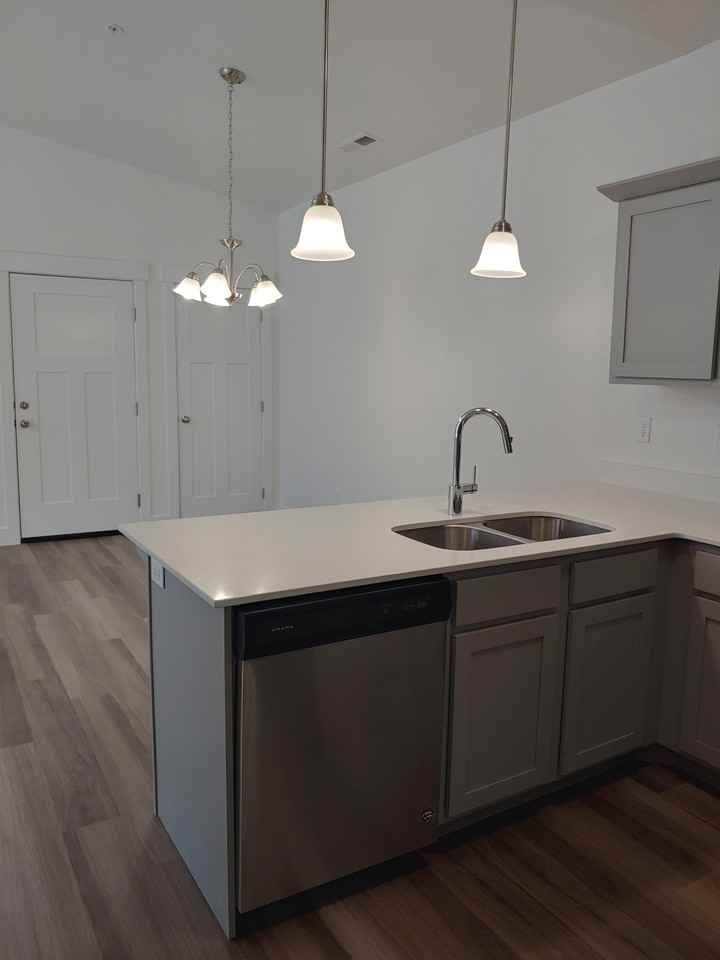 1816 W Eaglewood Dr #P303 - Photo 7 of 27