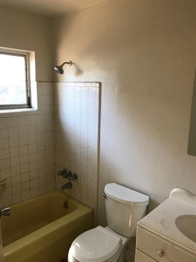 1300 Fountainhead Dr #10 - Photo 3 of 20