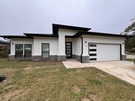 featured image of 506 Bryson Ave #1