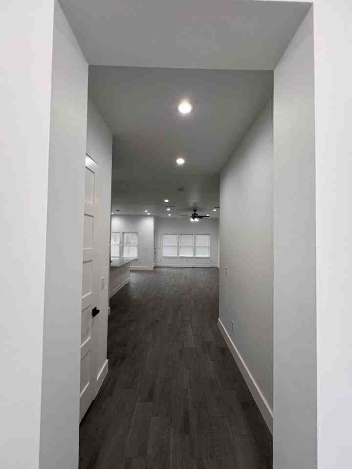 506 Bryson Ave #1 - Photo 3 of 29