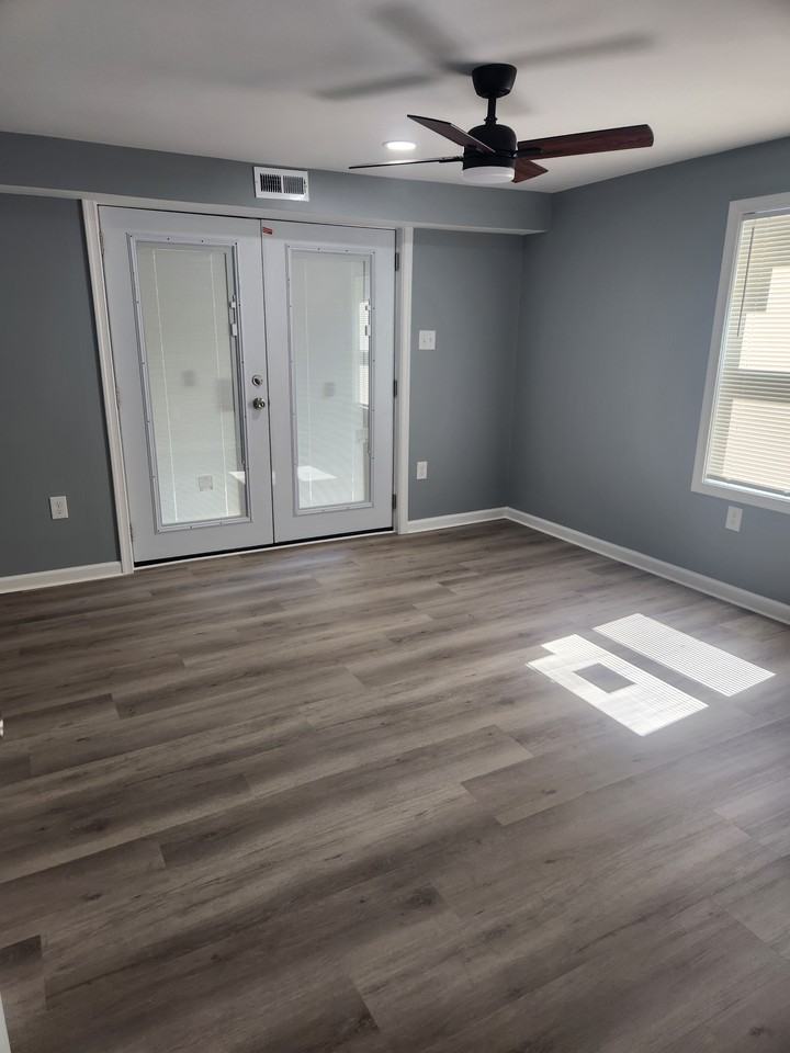 51 Ed Turner Dr #1 - Photo 3 of 6