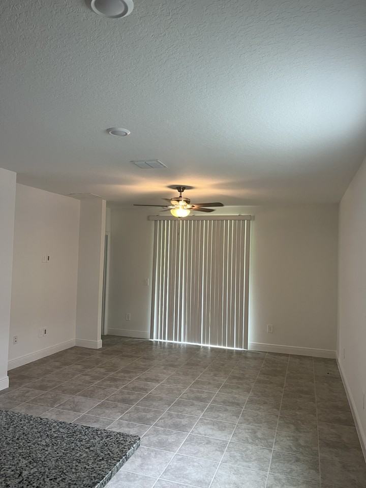 152 Lost Ball Dr #1 - Photo 4 of 13