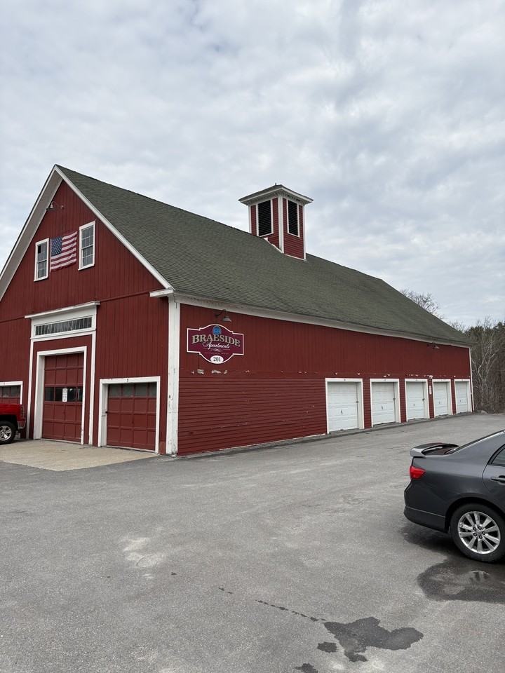 201 New Hampshire Route 103 - 11 #11 - Photo 3 of 26