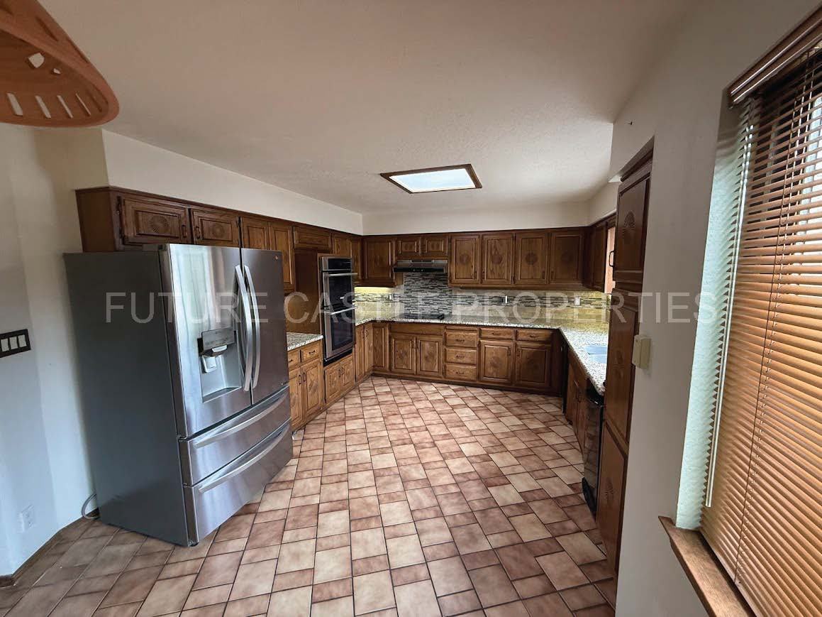 5021 Calle Del Cielo Ne #1 - Photo 3 of 10