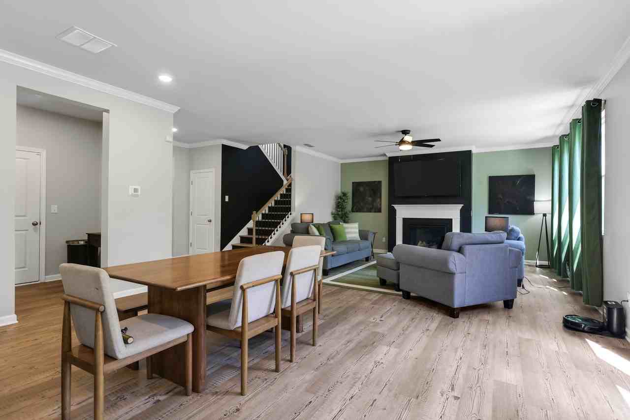 3450 Sycamore Dr Sw #1 - Photo 3 of 50