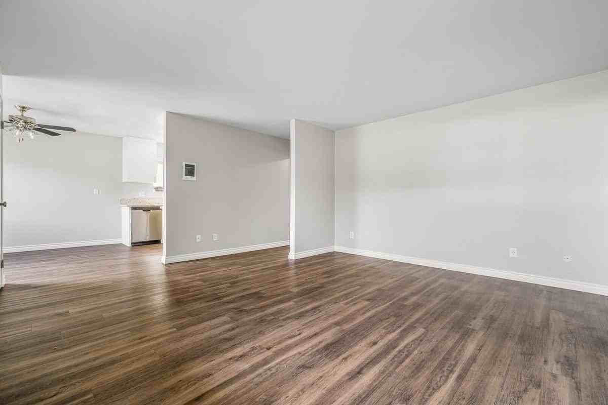 12455 Oak Knoll Rd - Photo 2 of 50