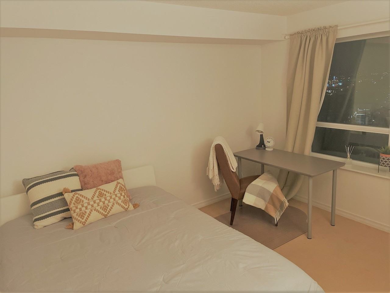 61 Heintzman Street - Photo 2 of 15