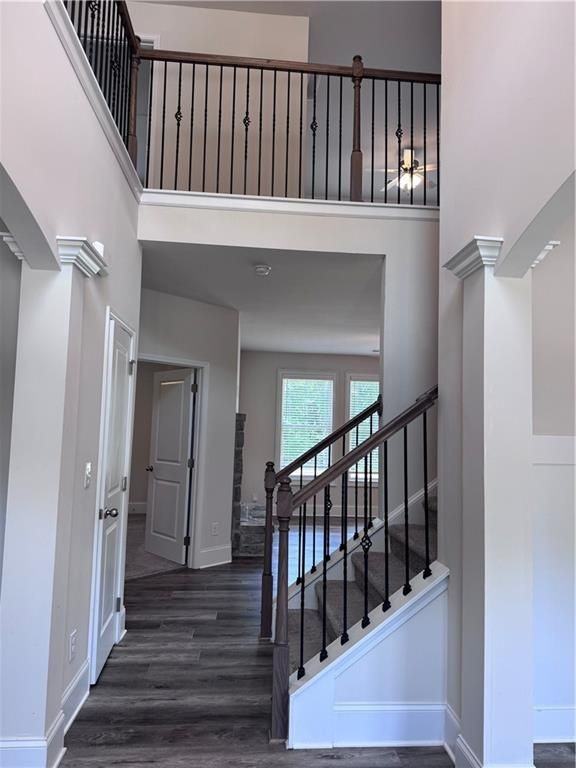 1850 Silver Crest Way - Photo 2 of 26