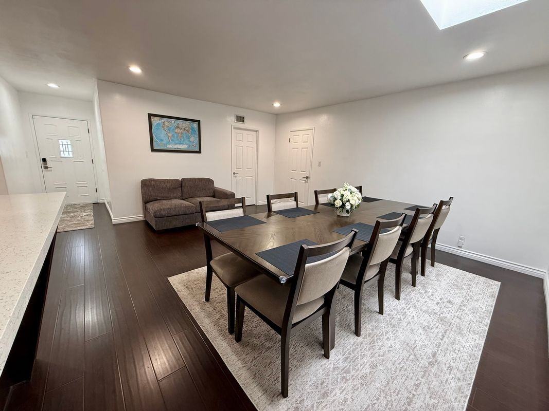 13202 Lucille St - Photo 2 of 23