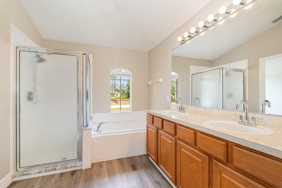 328 Hammonton St Sw - Photo 2 of 6