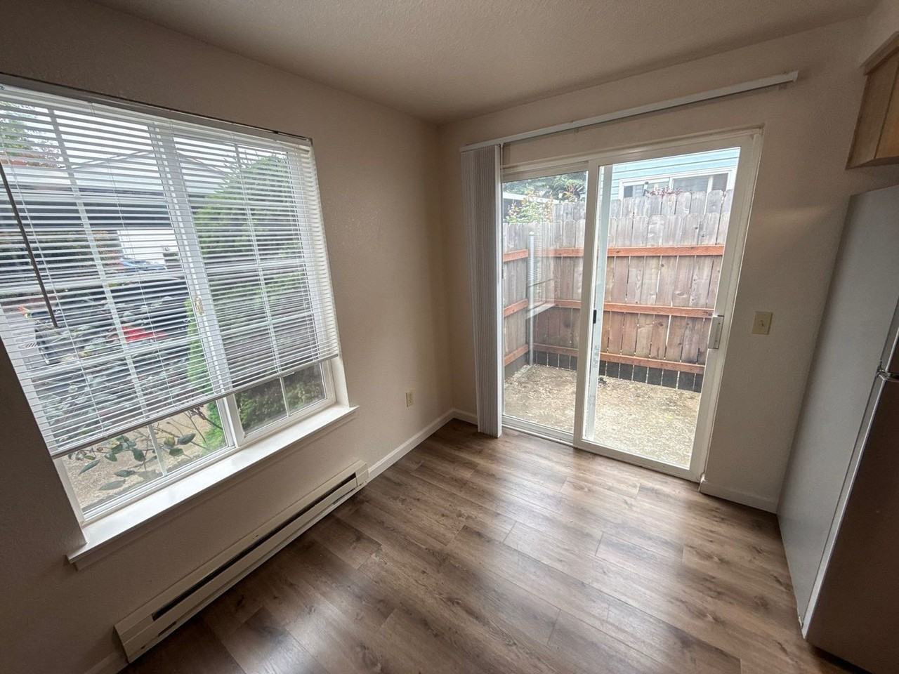 903 Bryan Ct - Photo 7 of 24