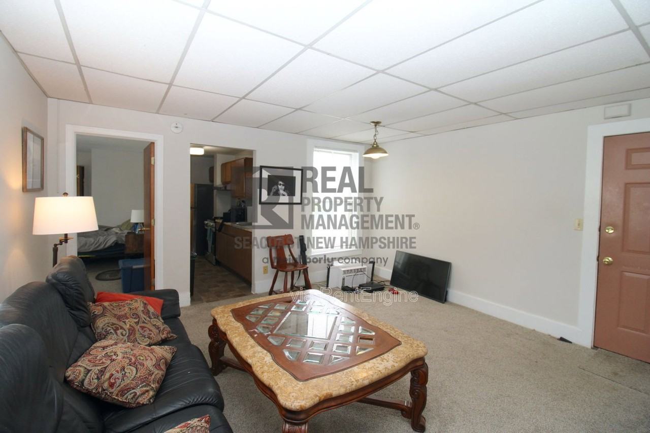 40 Grove St #4 - Photo 2 of 13