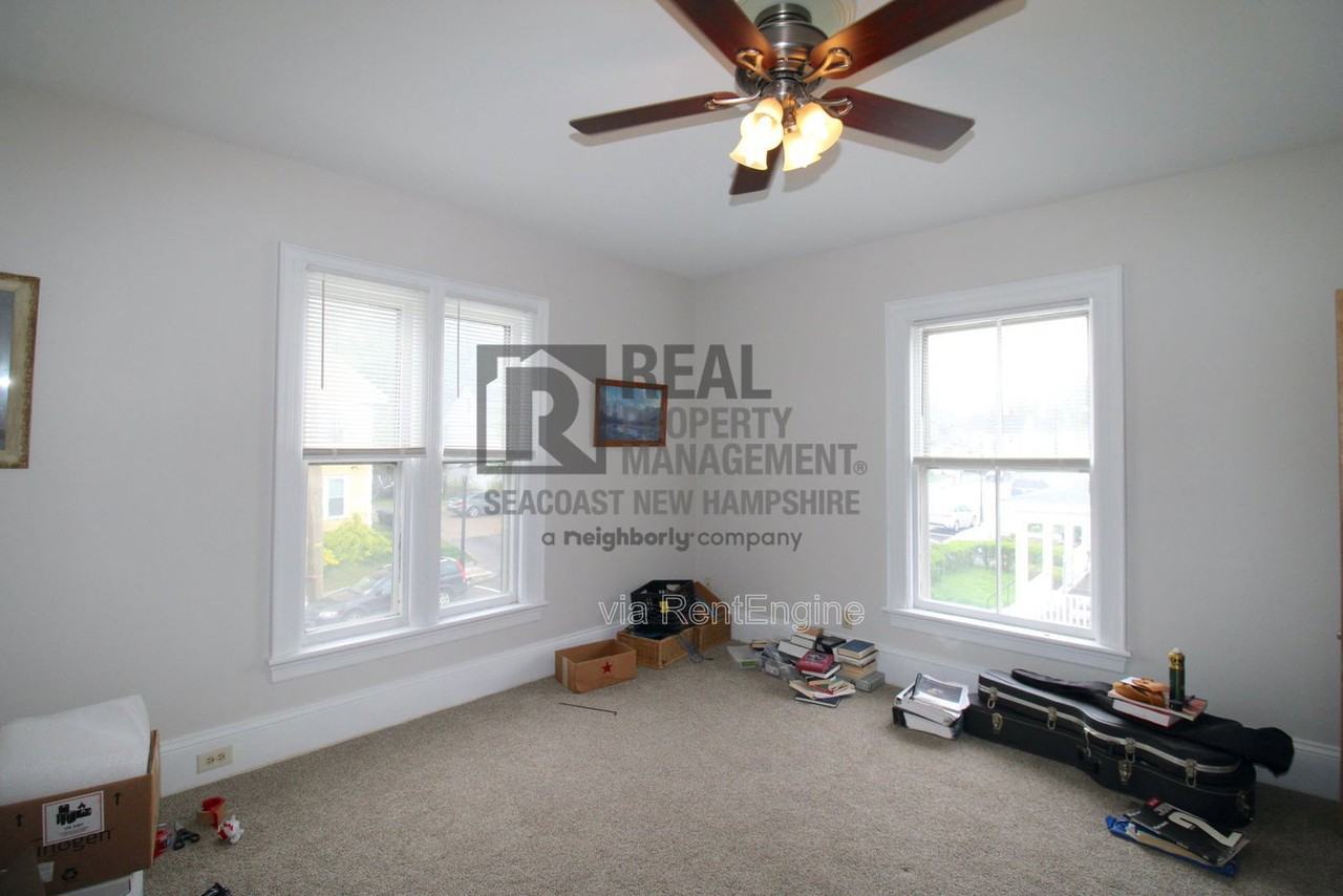 40 Grove St #4 - Photo 7 of 13