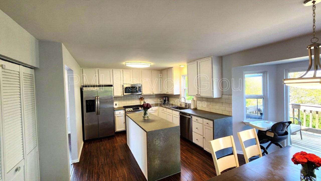 2903 Carol Dr - Photo 2 of 21