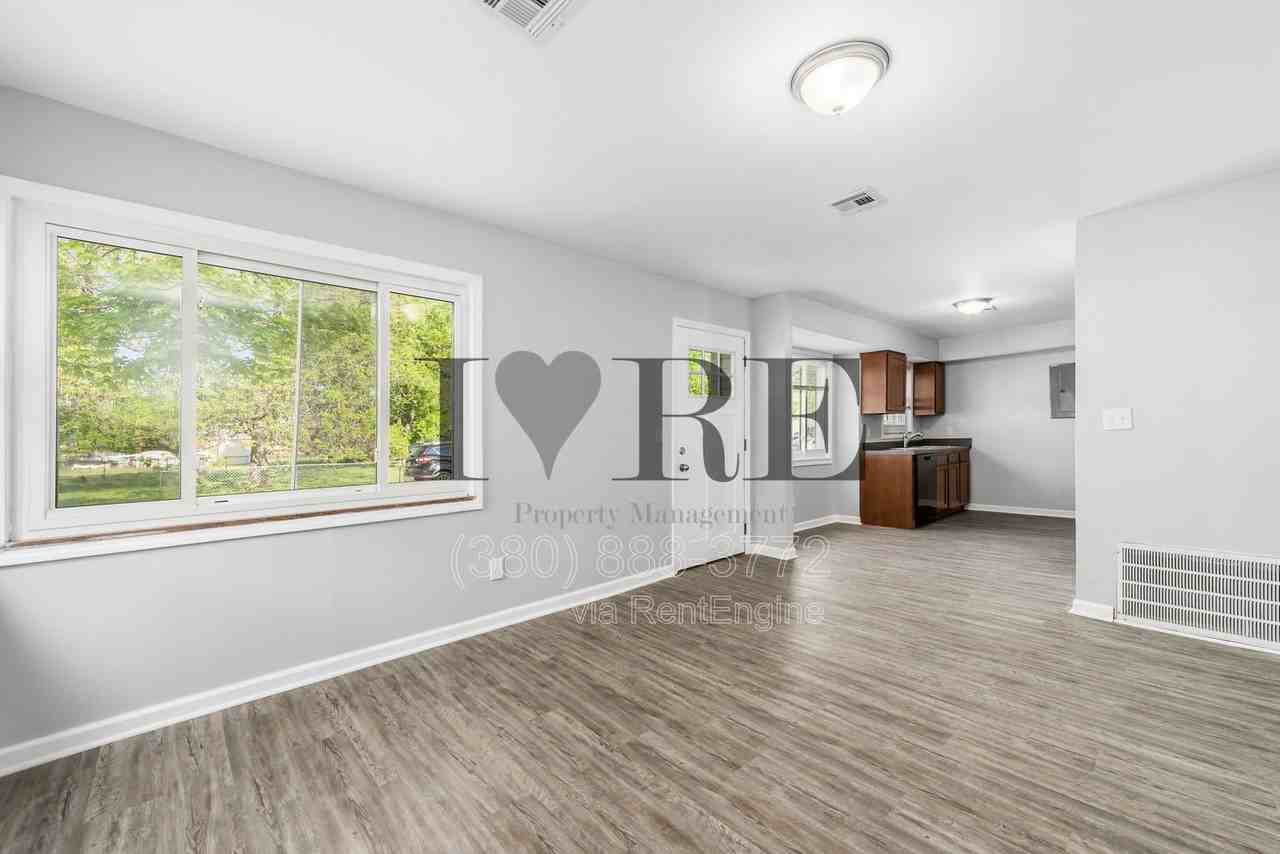 3204 T Ave - Photo 3 of 20