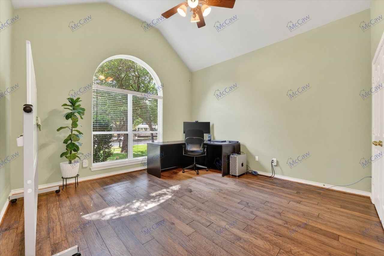 3401 Chadwick Dr - Photo 4 of 31