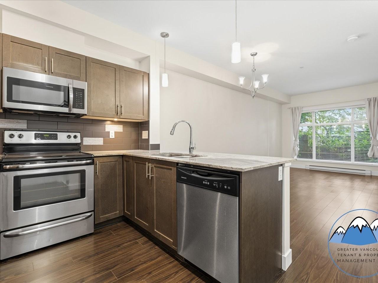 13468 King George Blvd - Photo 2 of 25