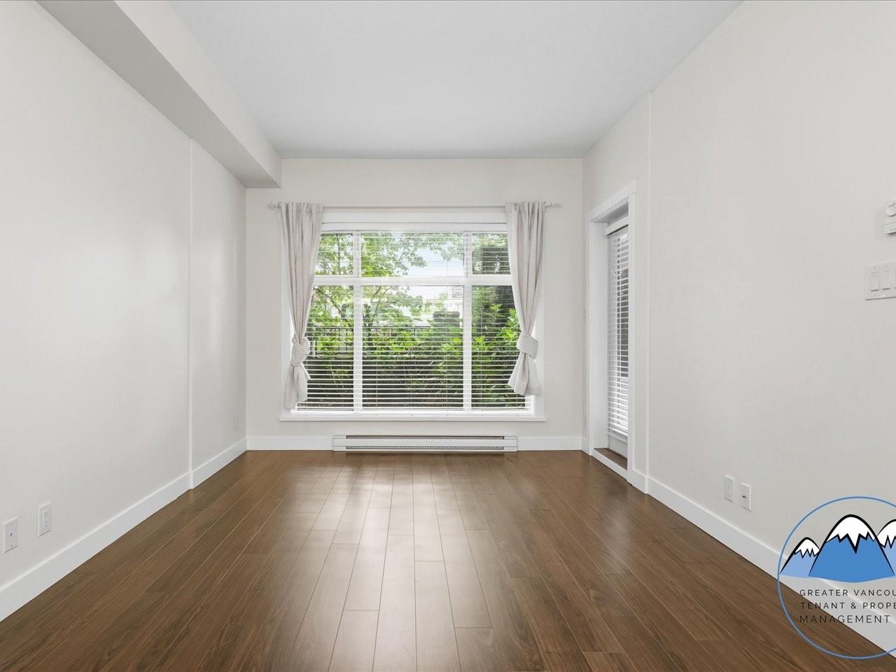 13468 King George Blvd - Photo 7 of 25