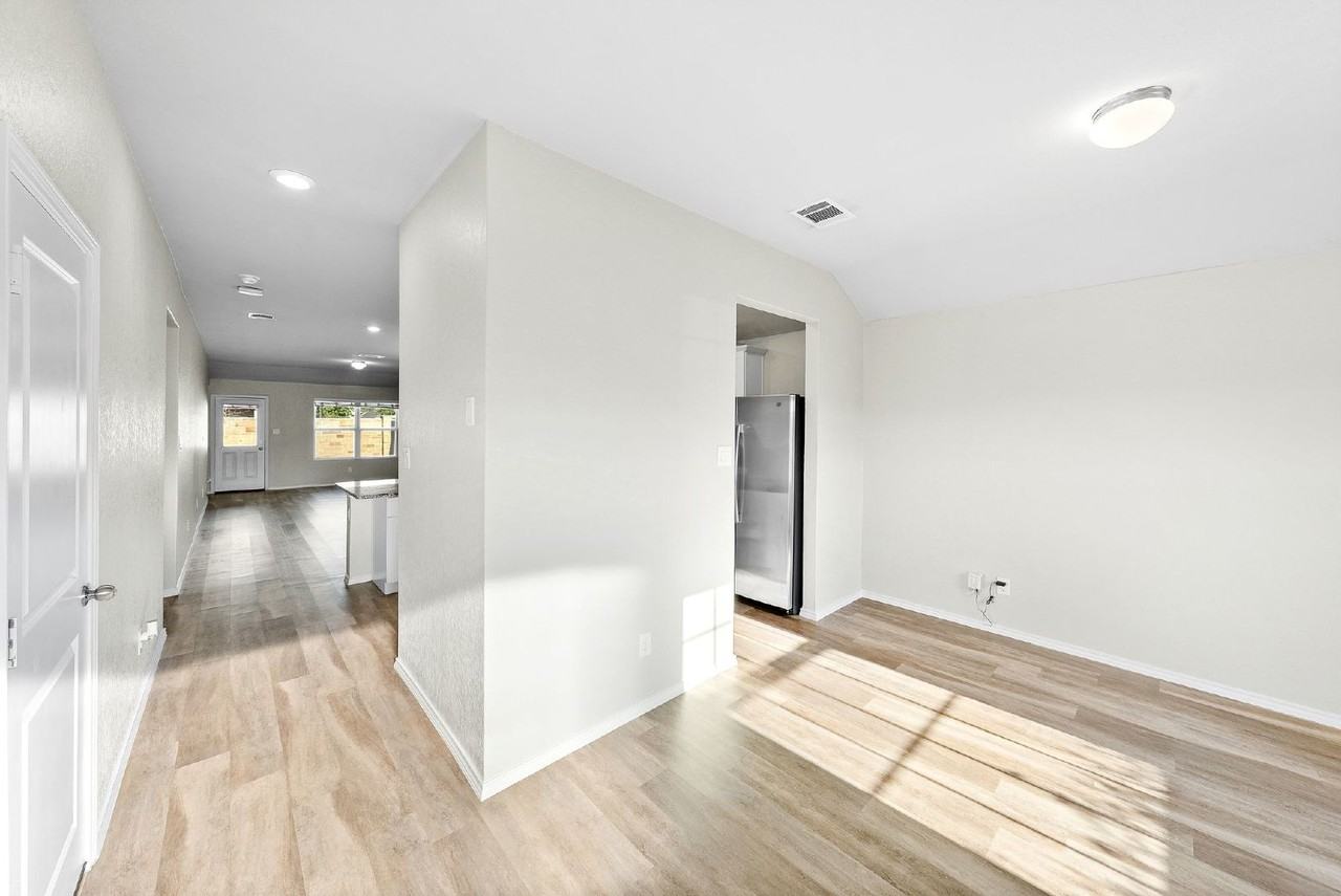 8417 Lamus Wheel - Photo 2 of 37