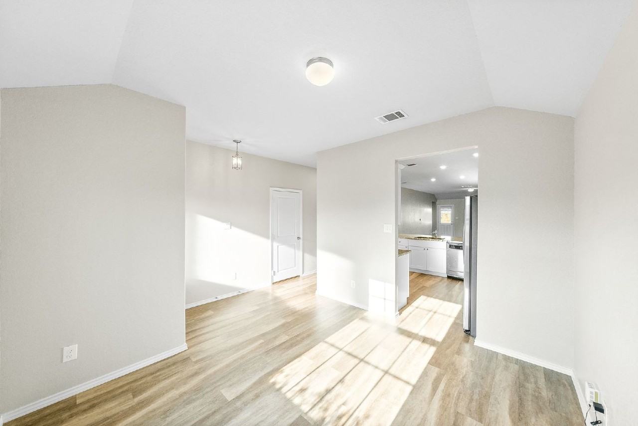 8417 Lamus Wheel - Photo 4 of 37