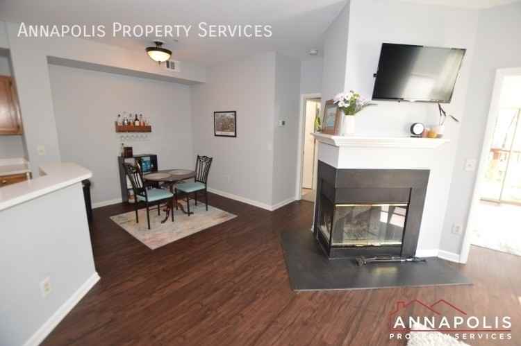 60 Sandstone Ct Apt H - Photo 7 of 23