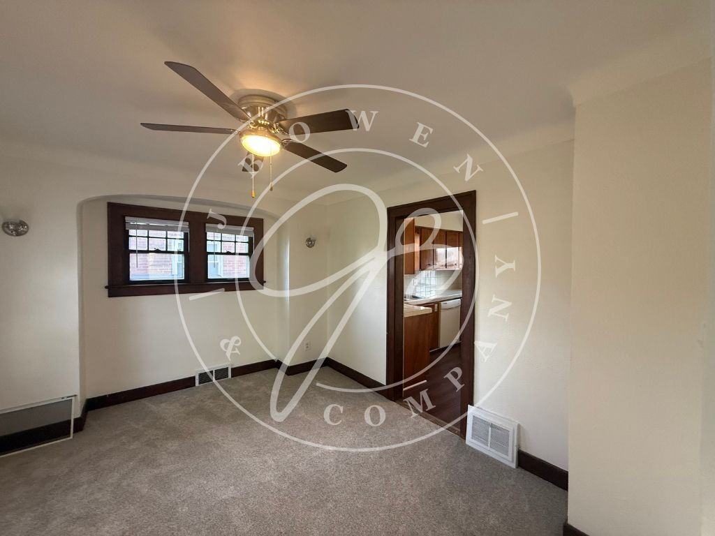 446 W Capistrano Ave - Photo 7 of 15