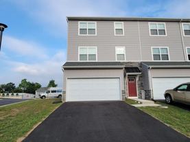 4616 Commerce St - Photo 1 of 1