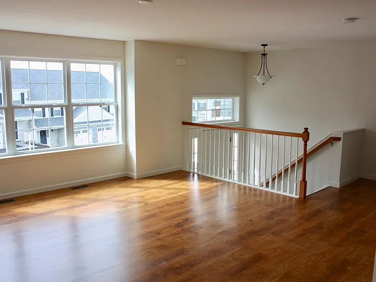 760 Oak Leaf Ln - Photo 5 of 7