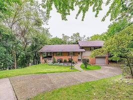 featured image of 152 Westward Ho Dr