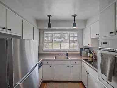 152 Westward Ho Dr - Photo 2 of 14