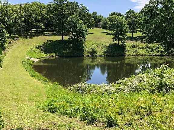 3224 Regency Dr - Photo 3 of 12