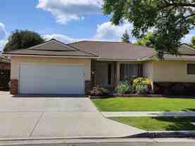 6345 N Spalding Ave - Photo 1 of 1
