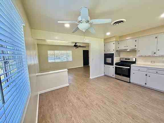 412 Washington Ave - Photo 7 of 21