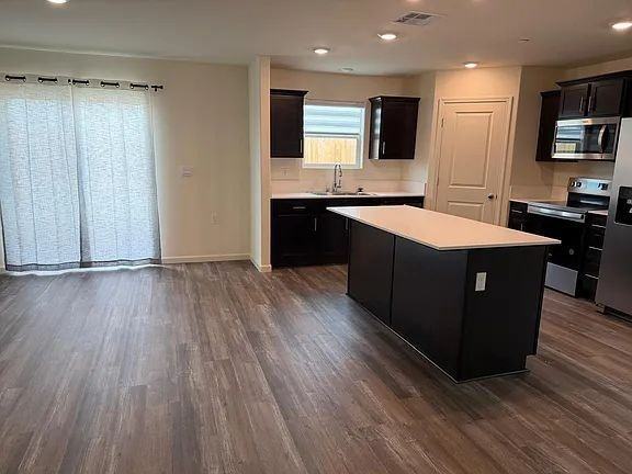 632 Skyler Ln - Photo 3 of 22