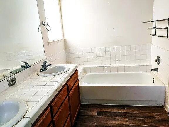 6508 N Lodi Ave - Photo 6 of 21