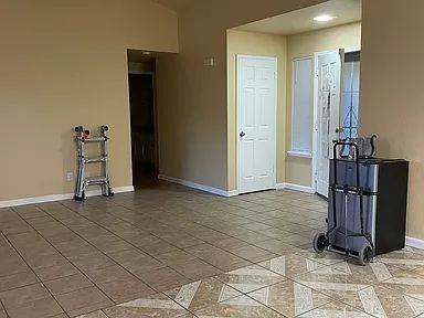 4220 W Corona Ave - Photo 3 of 10