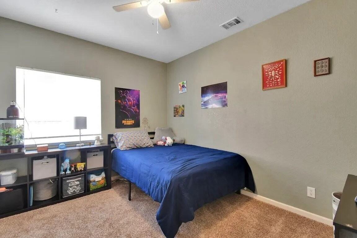 1825 Woodland Dr - Photo 4 of 10