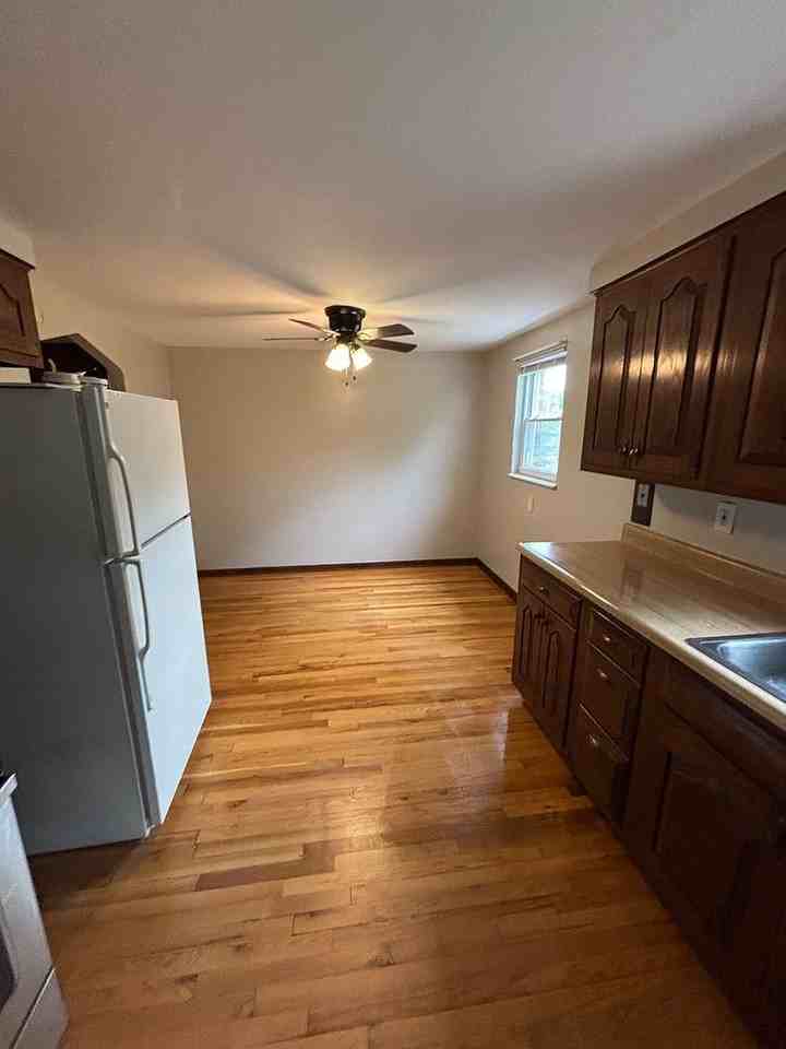 3819 Delco Rd - Photo 3 of 12
