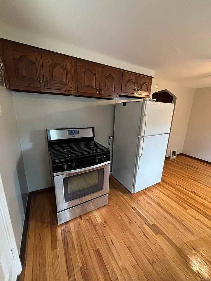 3819 Delco Rd - Photo 5 of 12