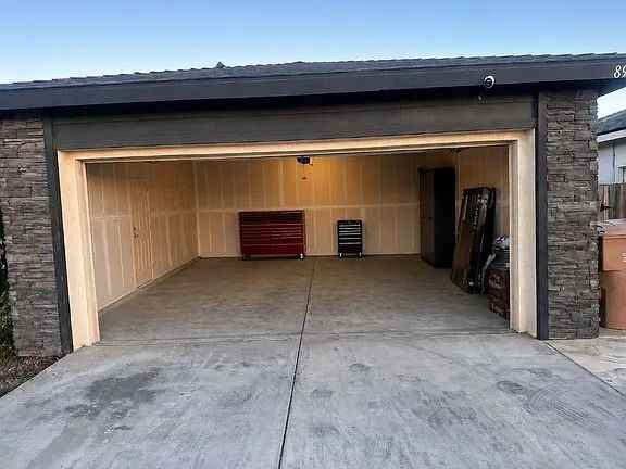 8914 Danica Ct - Photo 2 of 17