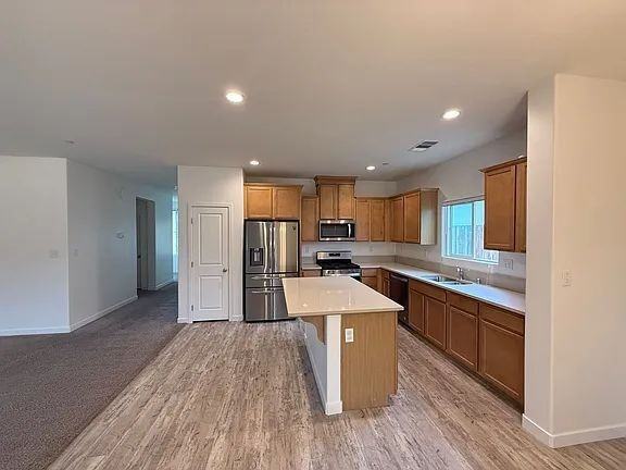 8914 Danica Ct - Photo 5 of 17