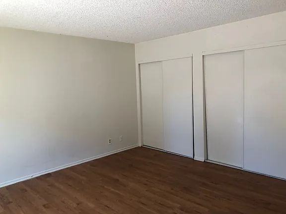 44727 Gadsden Ave - Photo 3 of 4