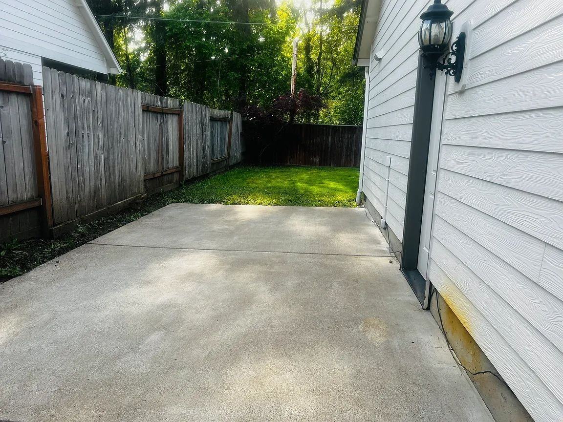 87980 7th St - Photo 2 of 19
