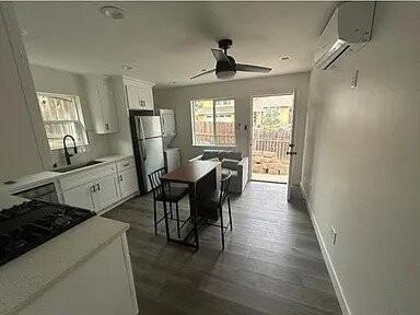 8303 - Photo 3 of 6