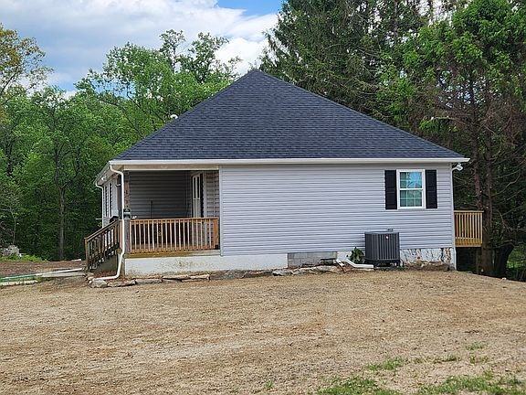 762 N Octorara Trl - Photo 2 of 18