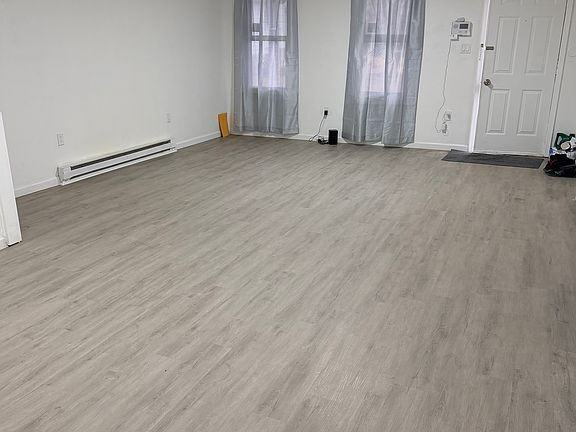 14 Phoenix St - Photo 5 of 13