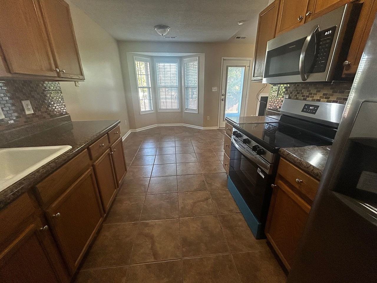 3116 Winesap Rd - Photo 4 of 16